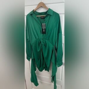 Women’s DO+BE Vibrant Green Satin Dress size Large